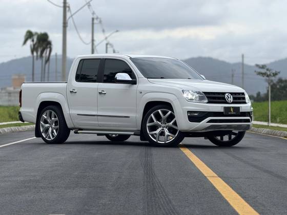 VOLKSWAGEN AMAROK 2.0 S 4X4 CD 16V TURBO INTERCOOLER DIESEL 4P MANUAL VOLKSWAGEN AMAROK 2.0 S 4X4 CD 16V TURBO INTERCOOLER DIESEL 4P MANUAL